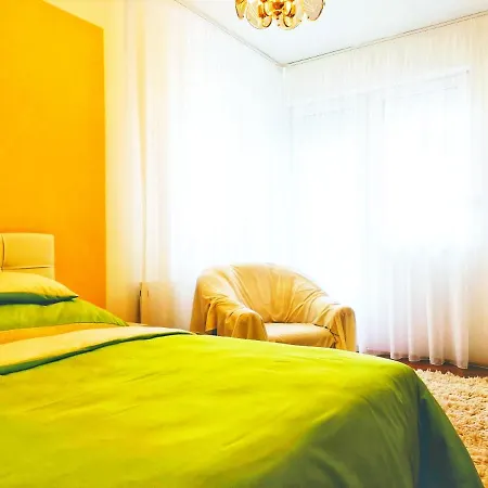 Julia Vendeghaz アパート Nyíregyháza