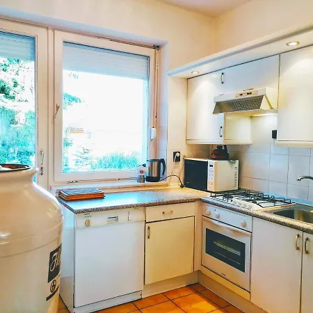 アパート Julia Vendeghaz