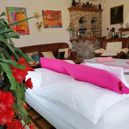 アパート Julia Vendeghaz *